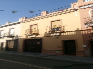 Piso en C/ Dr. Barraquer, Los Palacios y Villafranca (Sevilla) 2