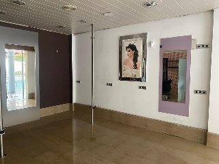 Locales en C/ Comunidad de Madrid, Las Rozas de Madrid (Madrid) 14