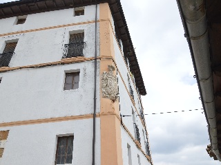 18354-0001 3