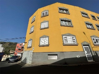 Plaza de garaje con trastero en C/ San Lucas 2