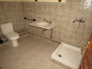 01095-0001 12