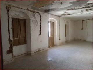 11499-0001 16
