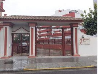 Garaje en C/ Pintora Maruja Mallo, Córdoba 3
