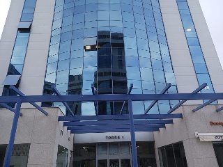Oficina en C/ Astronomía, Sevilla 3