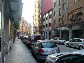 Local en venta en Langreo de 337  m²