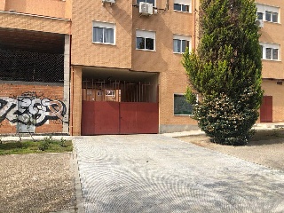 00913-0001 3