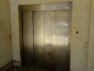 21518-0001 7