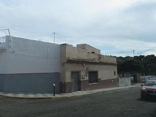 22127-0001 4