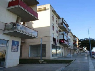15795-0001 4