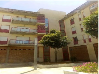 15795-0001 12