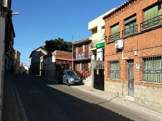 Piso con local en San Martín de Montalbán - Toledo - 3