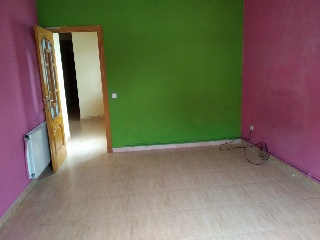 Piso con local en San Martín de Montalbán - Toledo - 15