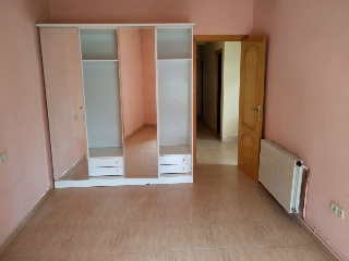 Piso con local en San Martín de Montalbán - Toledo - 18