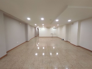 Local en C/ Consell de Cent, Barcelona 3