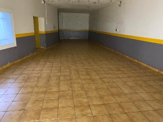 Local en C/ Castrojeriz - Burgos - 12