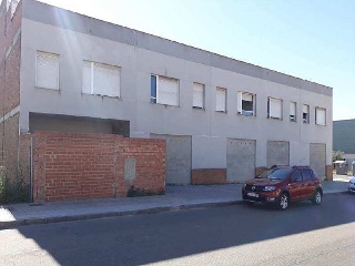 Local en venta en Almendralejo de 1240  m²
