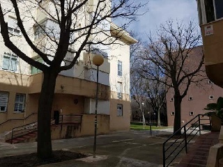 Plaza de garaje en AV Oceanía 2