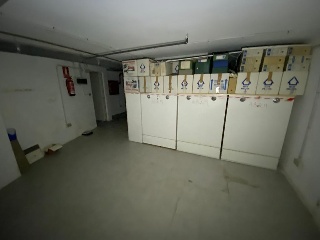 13818-0001 9