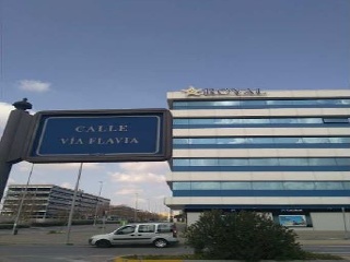 23299-0001 4