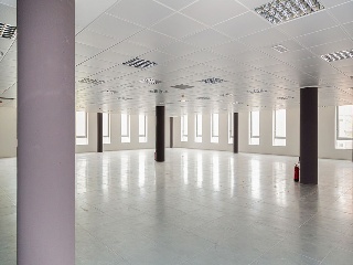 Promoción de oficinas y garajes en C/ Osca, Zaragoza  2