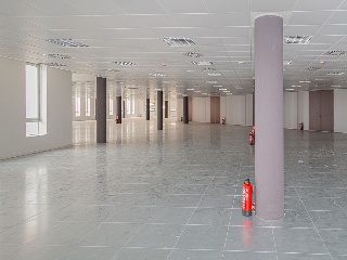 Promoción de oficinas y garajes en C/ Osca, Zaragoza  3