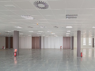 Promoción de oficinas y garajes en C/ Osca, Zaragoza  4