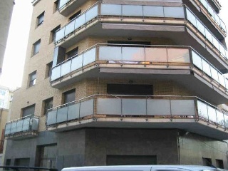 Piso en venta en Cornellà De Llobregat de 82  m²