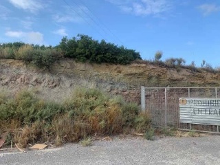 Suelo urbanizable industrial en Montserrat - Valencia - 11