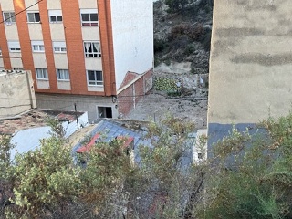 Solar en C/ San Cayetano 8