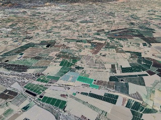 Terreno con edificación en Diputación de la Escucha 3