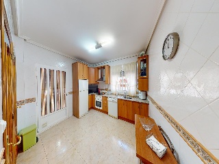 Chalet indpendiente con parcela rústica 9