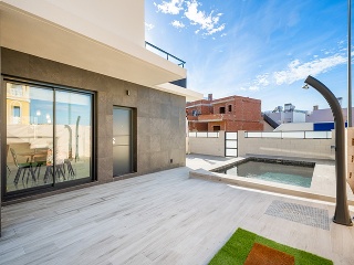 Chalet independiente en Benijófar 43