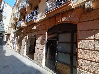 Local en venta en Valls de 77  m²
