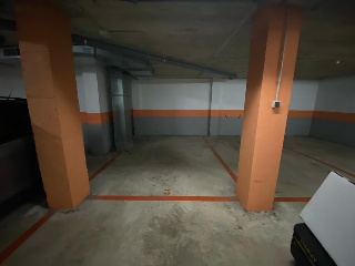 Plaza de garaje en C/ Homer 4