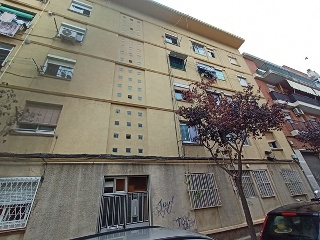 Piso en C/ Illes Canaries - El Hospitalet de Llobregat - 3