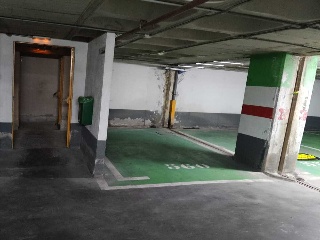 Plaza de garaje en Burgos 22