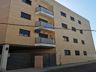 Pisos y garajes en C/ Pedro Vidal Aragón Menéndez - Almendralejo - Badajoz 3