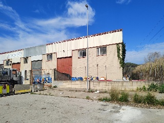 Nave industrial en C/ la Verneda 4