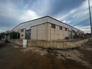 Nave industrial en C/ la Verneda 6