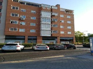 15838-0001 2