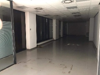 15838-0001 4