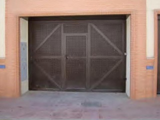 00668-0001 2