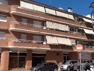 Local en venta en Vilanova I La Geltrú de 137  m²