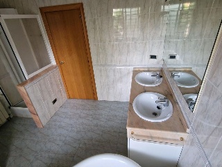 Chalet independiente en Sant Esteve Sesrovires - Barcelona - 2