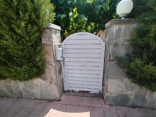 Chalet independiente en Sant Esteve Sesrovires - Barcelona - 5