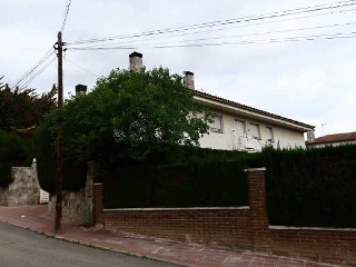 Chalet independiente en Sant Esteve Sesrovires - Barcelona - 6