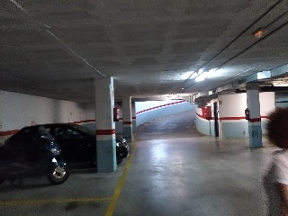 Plaza de garaje con Ctra Salou 8
