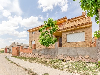 Chalet en Tórtola de Henares 2