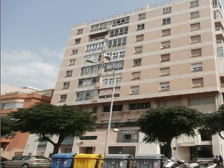 Piso en venta en Cádiz de 121  m²