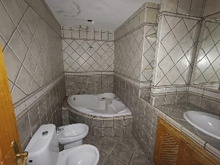 Chalet adosado en C/ Puerto de Santa María, Algeciras (Cádiz) 17
